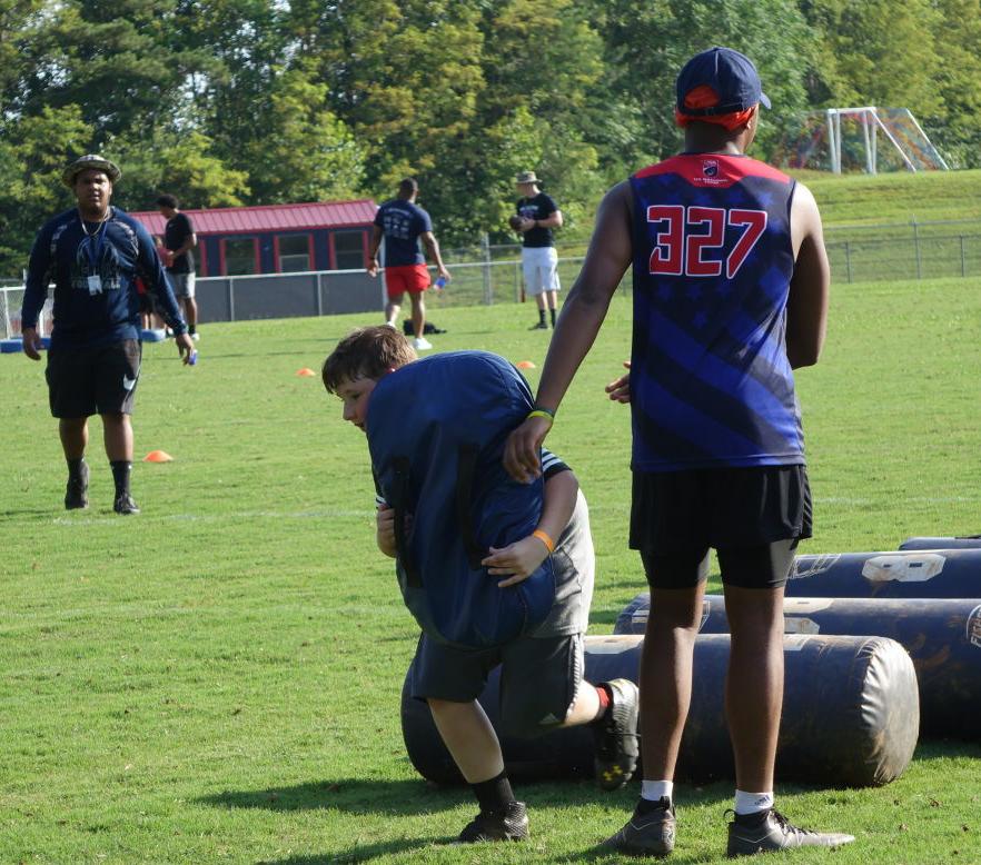 Magna Vista football camp